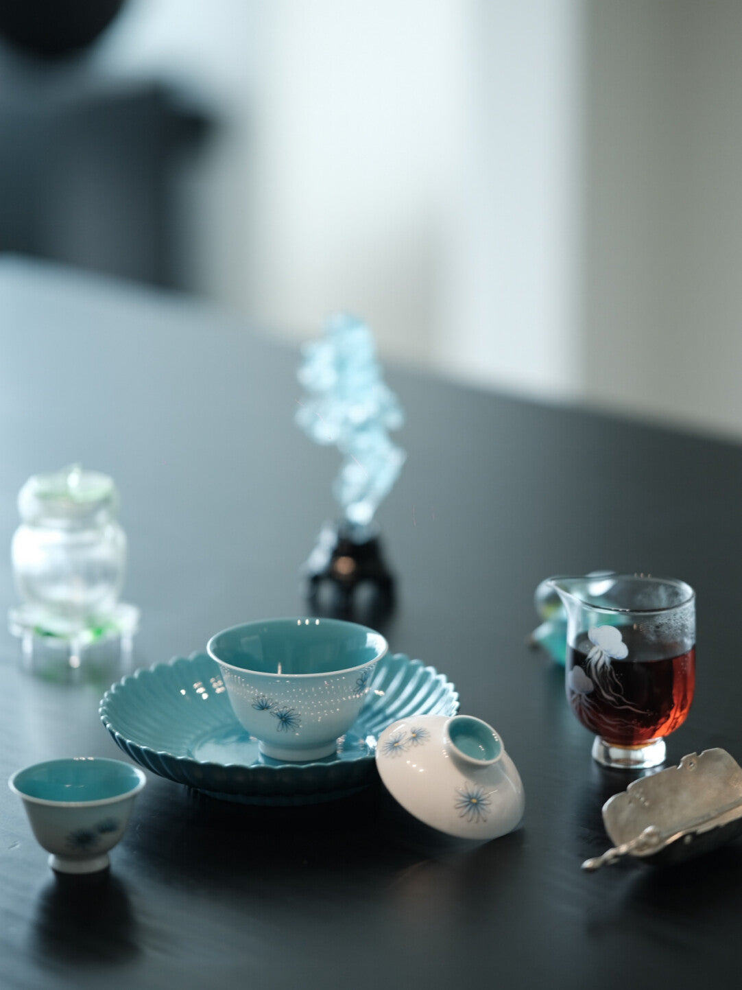 Marguerite — Hand-Painted Gaiwan Tea Set