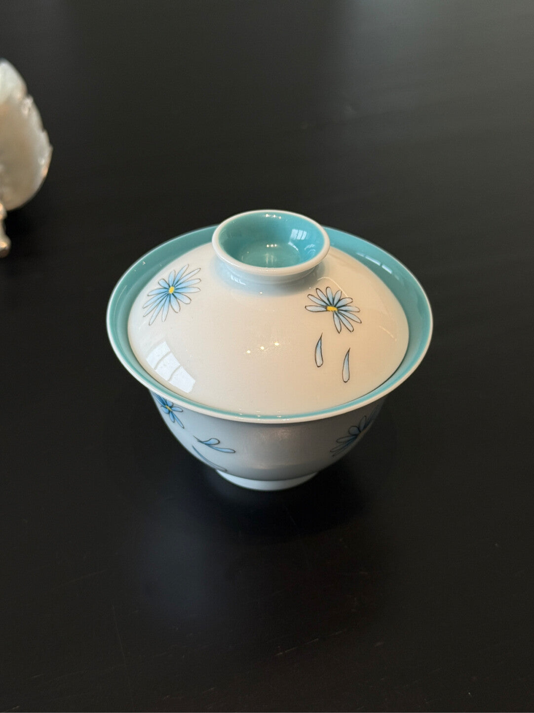 Marguerite — Hand-Painted Gaiwan Tea Set