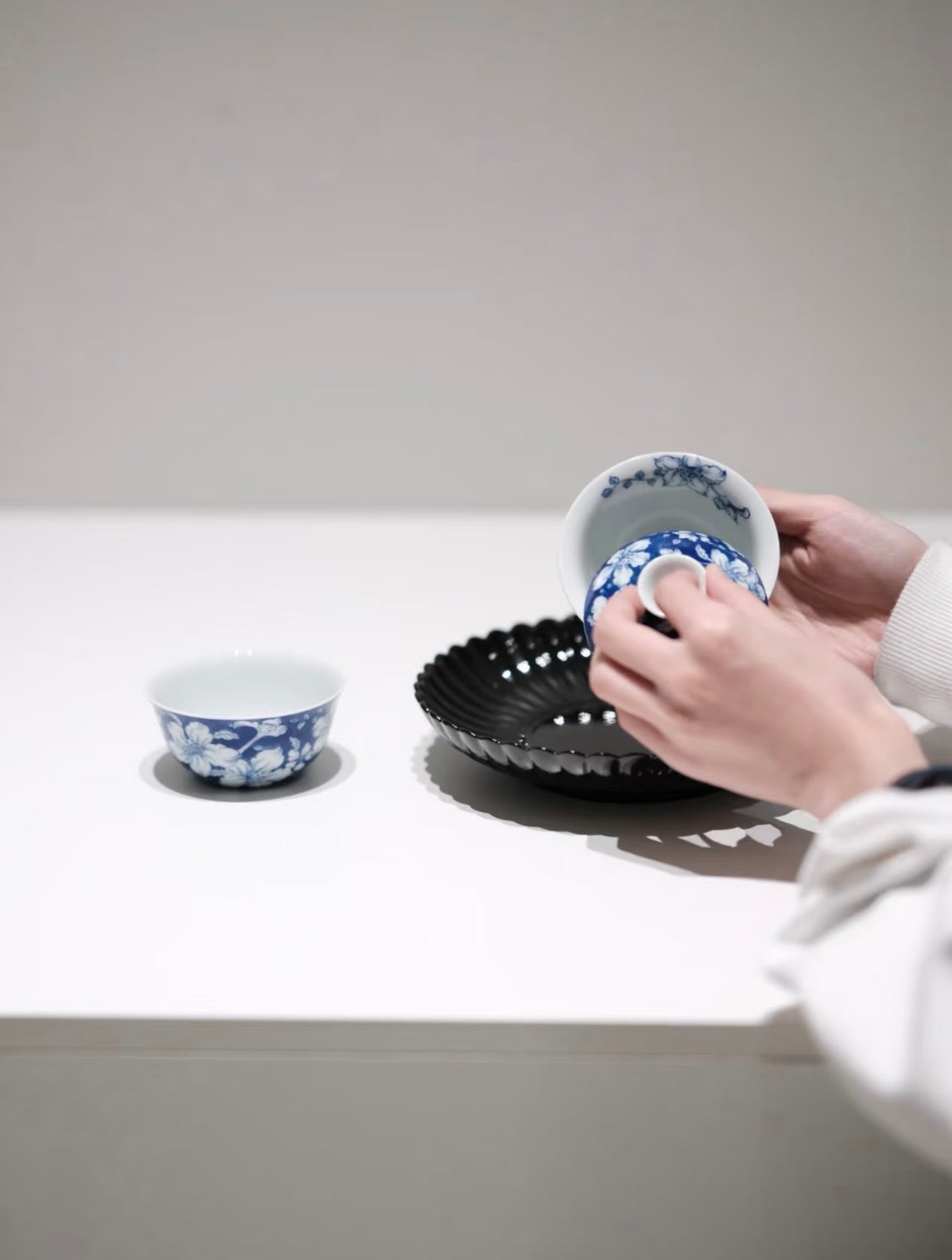 Azalea in Blue — Hand-Painted Gaiwan Set