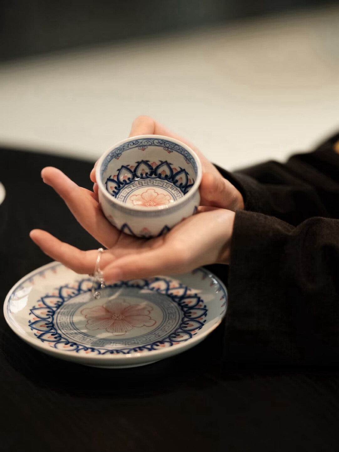 Cinnabar Bloom — Hand-Painted Gaiwan Tea Set