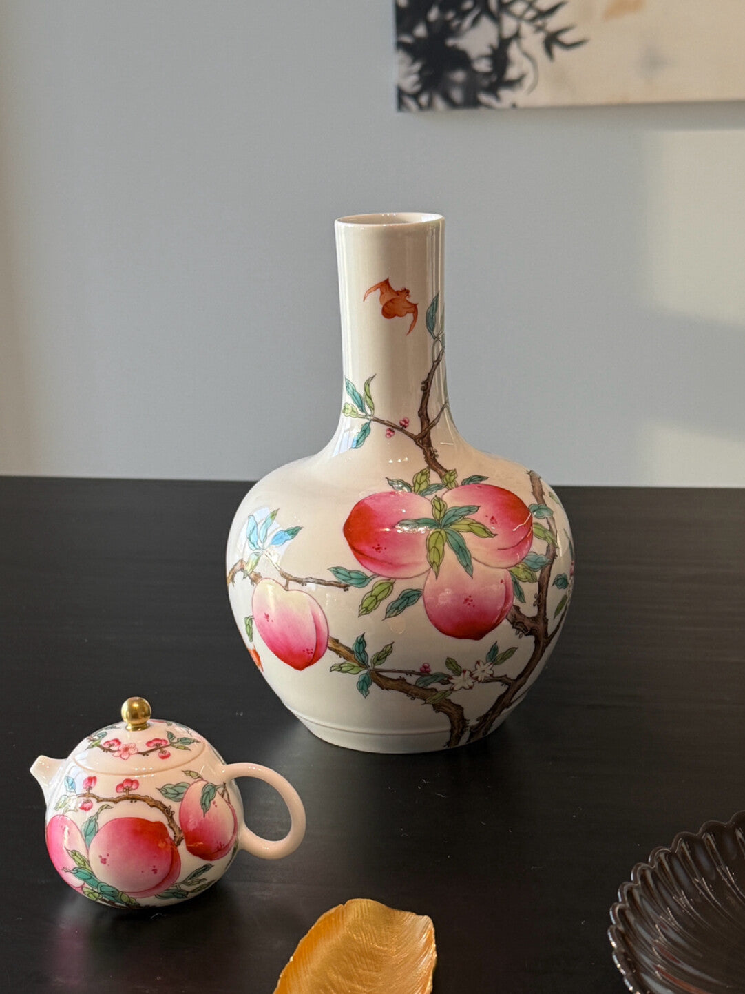 Longevity Peach — Famille-Rose Tianqiu Vase